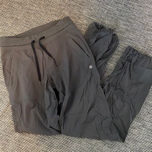 Lululemon Dance Studio Size 4